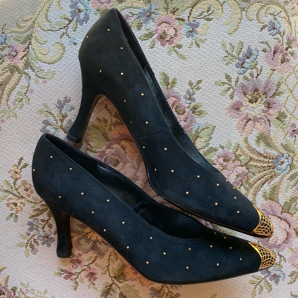 Vintage 8.5 Suede Pumps by J. Reneé